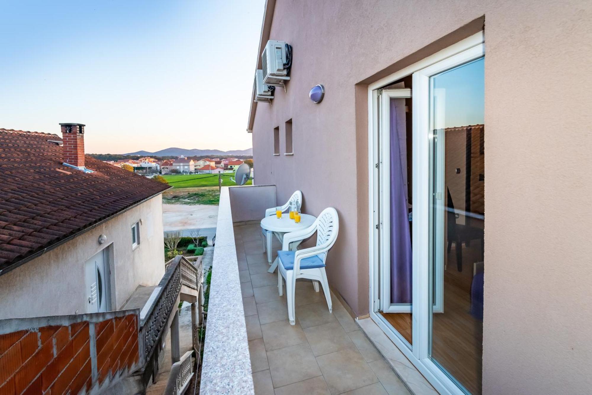 Apartment Adrian Biograd Na Moru Exterior foto