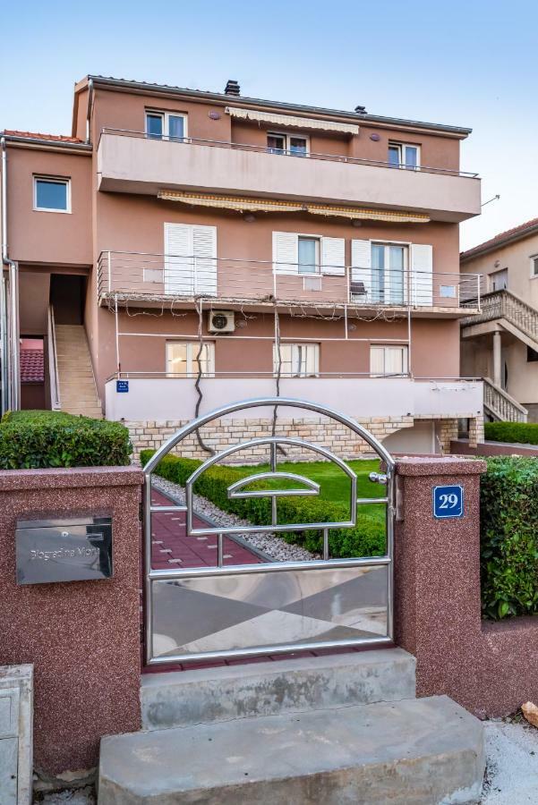 Apartment Adrian Biograd Na Moru Exterior foto